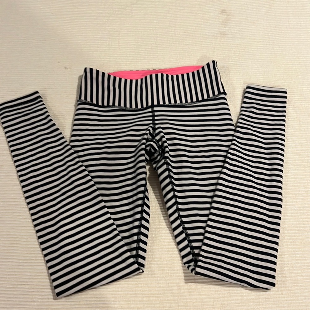 White with black stipe size 4 lululemon leggings